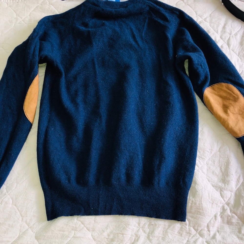 Fall Sweater with elbow appliqué